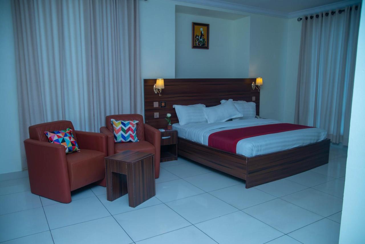 Posh Hotel And Suites Victoria Island Lagos Ngoại thất bức ảnh