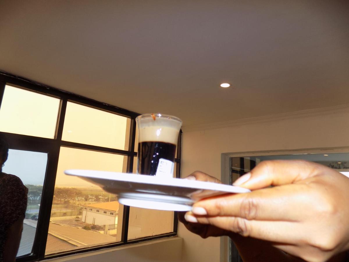 Posh Hotel And Suites Victoria Island Lagos Ngoại thất bức ảnh