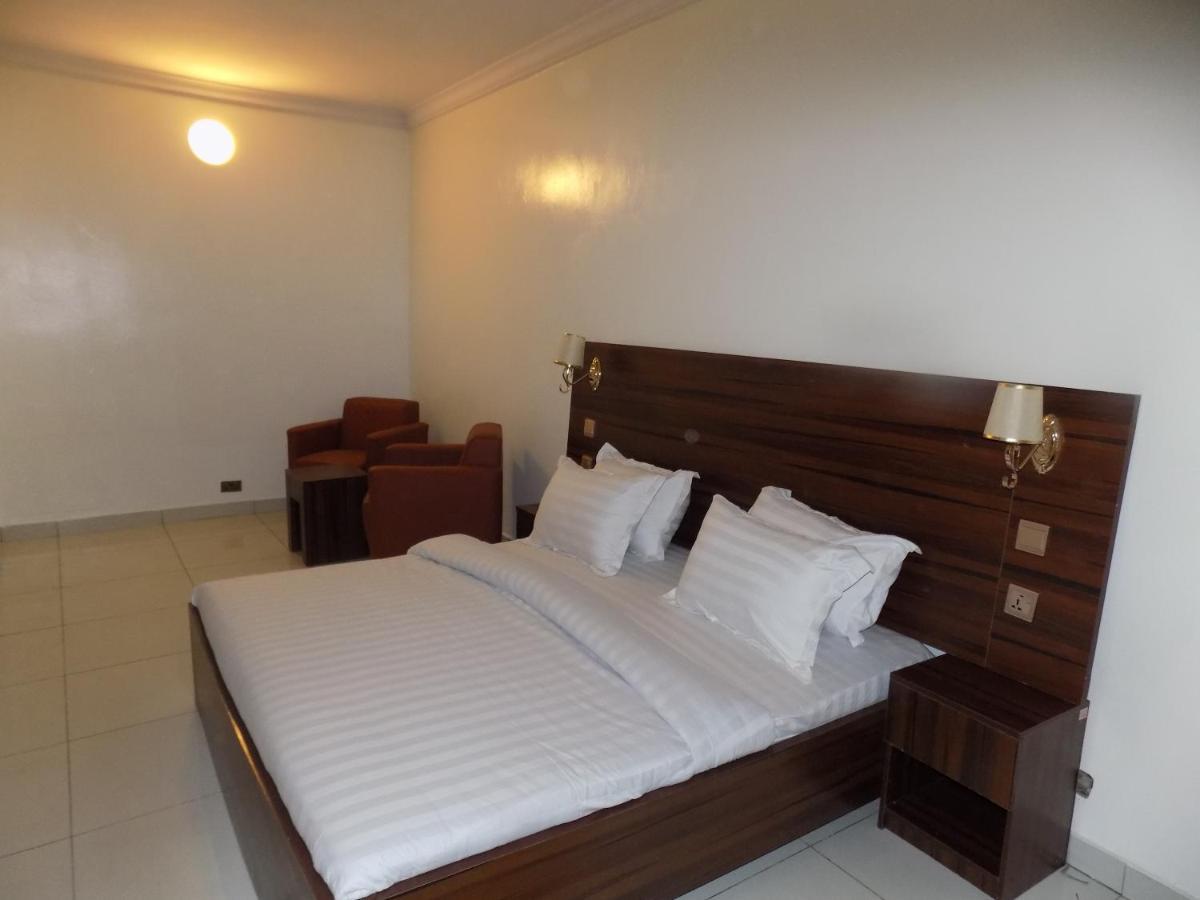 Posh Hotel And Suites Victoria Island Lagos Ngoại thất bức ảnh