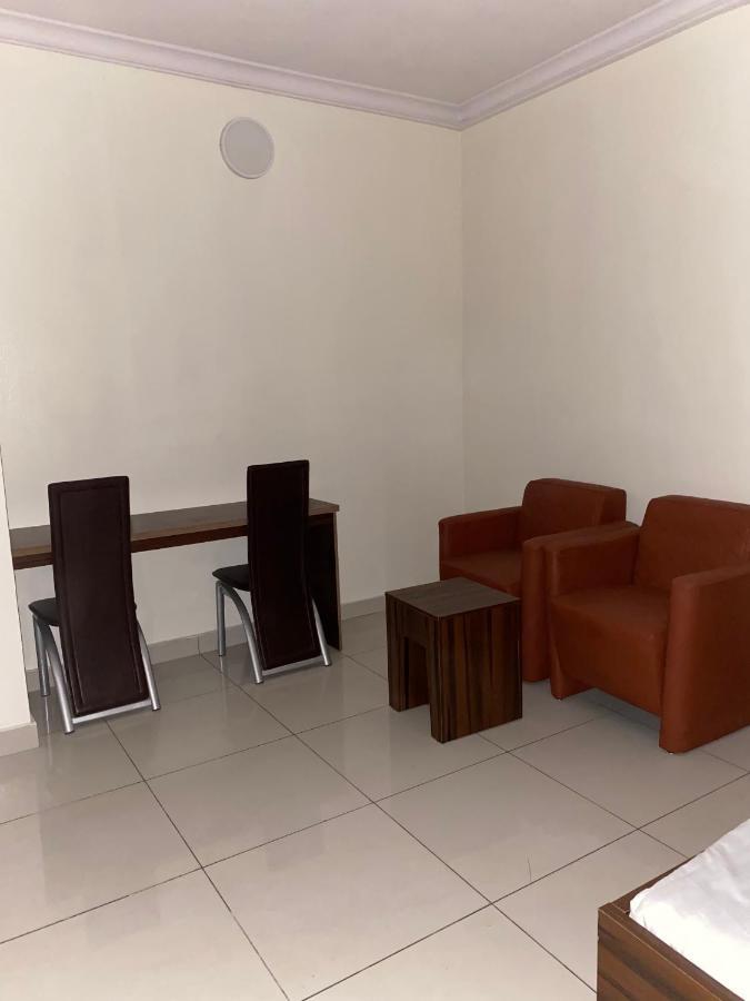 Posh Hotel And Suites Victoria Island Lagos Ngoại thất bức ảnh